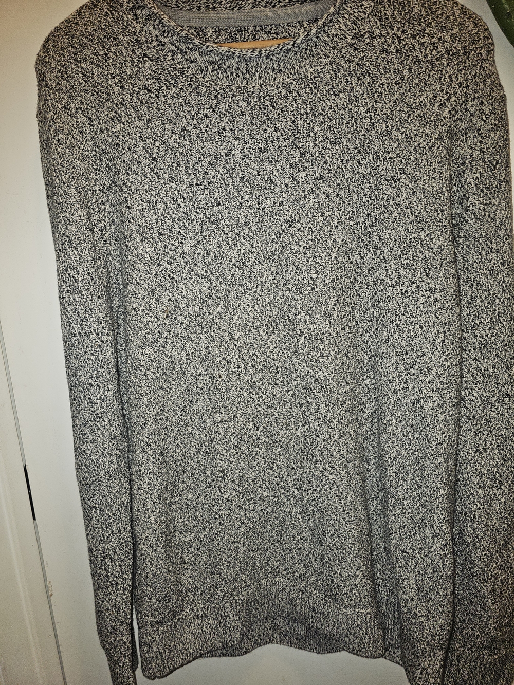 Abercrombie & Fitch Women's Textured Knit Crew Neck Sweater Sz-med E U C
